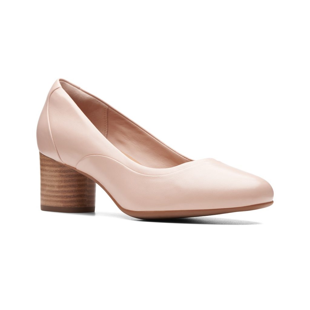 Clarks Wide Fit Low Court Shoes 